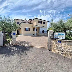 Berber Homestay szállás